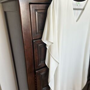 Jade Cream V-Neck Blouse